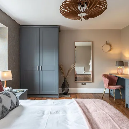 بيت للعطل Fairfield House *