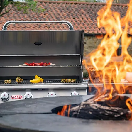 Fairfield House * Newsham (North Yorkshire)