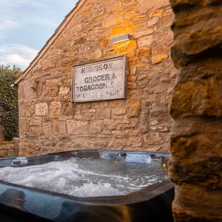 Fairfield House * Newsham (North Yorkshire)